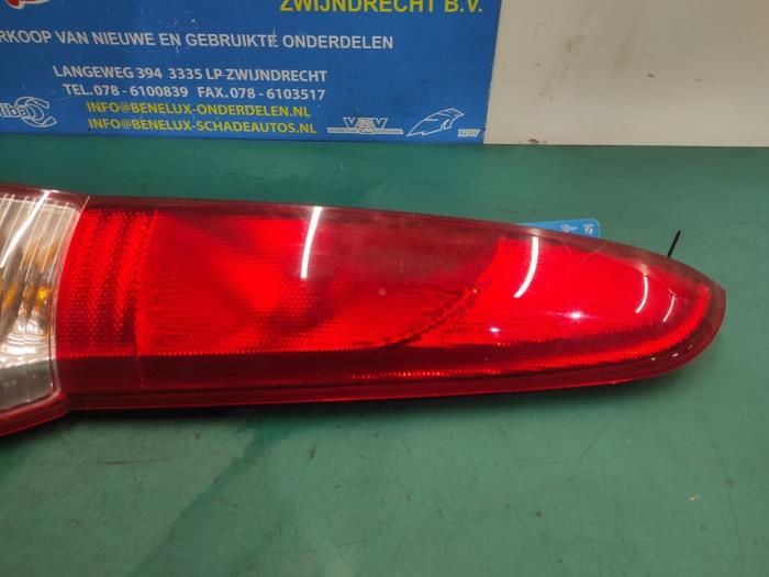 Taillight, right from a Fiat Panda (169) 1.2 Fire 2009