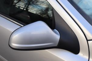 Gebrauchte Außenspiegel rechts Opel Astra H (L48) 1.6 16V Preis auf Anfrage angeboten von Benelux Zwijndrecht B.V.