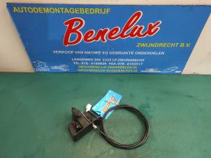 Used Convertible lock Mitsubishi Colt CZC 1.5 16V Price on request offered by Benelux Zwijndrecht B.V.