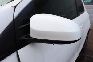 Gebrauchte Außenspiegel links Peugeot 108 1.0 12V Preis auf Anfrage angeboten von Benelux Zwijndrecht B.V.