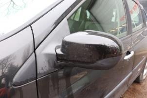 Used Wing mirror, left Renault Clio III Estate/Grandtour (KR) 1.2 16V 75 Price on request offered by Benelux Zwijndrecht B.V.