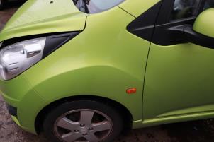 Used Front wing, left Chevrolet Spark (M300) 1.2 16V Price on request offered by Benelux Zwijndrecht B.V.