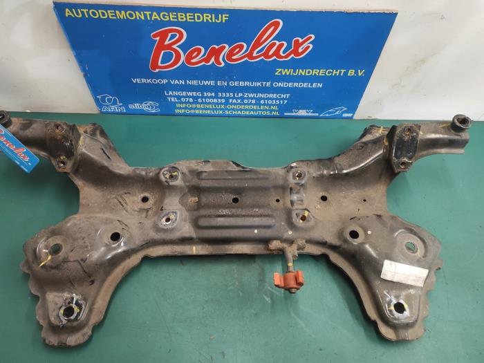 Begagnade Underram Hyundai iX20 (JC) 1.4i 16V Pris på förfrågan erbjuds av Benelux Zwijndrecht B.V.