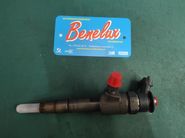 Usagé Injecteurs Ford Focus 3 1.5 TDCi Prix sur demande proposé par Benelux Zwijndrecht B.V.