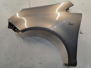 Used Front wing, left Opel Corsa D 1.4 16V Twinport Price on request offered by Benelux Zwijndrecht B.V.