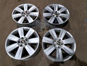 Used Set of wheels Chevrolet Captiva (C100) 2.0 CDTI 16V 150 4x4 Price on request offered by Benelux Zwijndrecht B.V.