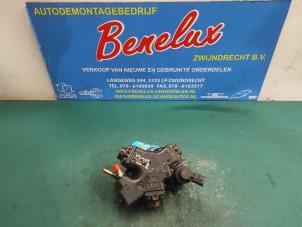 Used Mechanical fuel pump Opel Combo 1.3 CDTI 16V ecoFlex Price on request offered by Benelux Zwijndrecht B.V.
