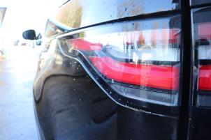 Used Taillight, left Landrover Discovery V (LR) 3.0 sdv6 24V Price on request offered by Benelux Zwijndrecht B.V.