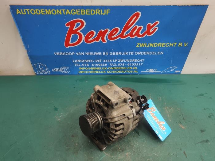 Begagnade Dynamo Peugeot 308 (4A/C) 1.6 VTI 16V Pris på förfrågan erbjuds av Benelux Zwijndrecht B.V.