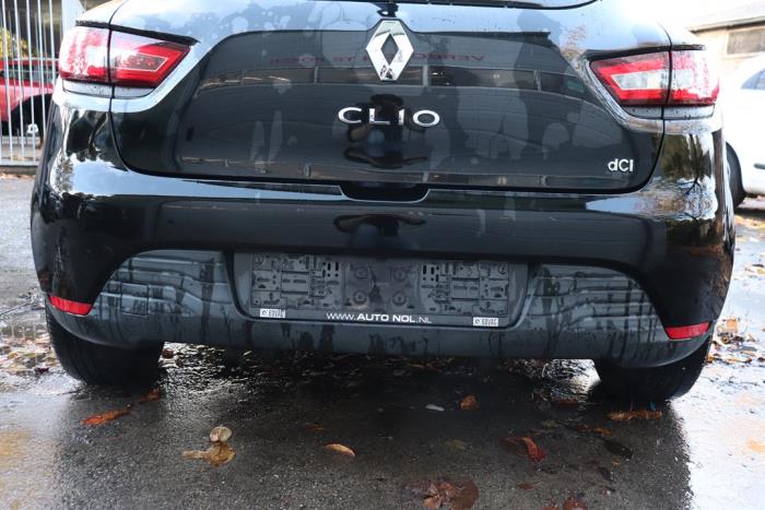 Rear bumper from a Renault Clio IV (5R) 1.5 Energy dCi 90 FAP 2013