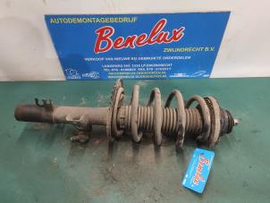 Used Front shock absorber rod, right Volkswagen Transporter T5 2.0 TDI DRF Price on request offered by Benelux Zwijndrecht B.V.