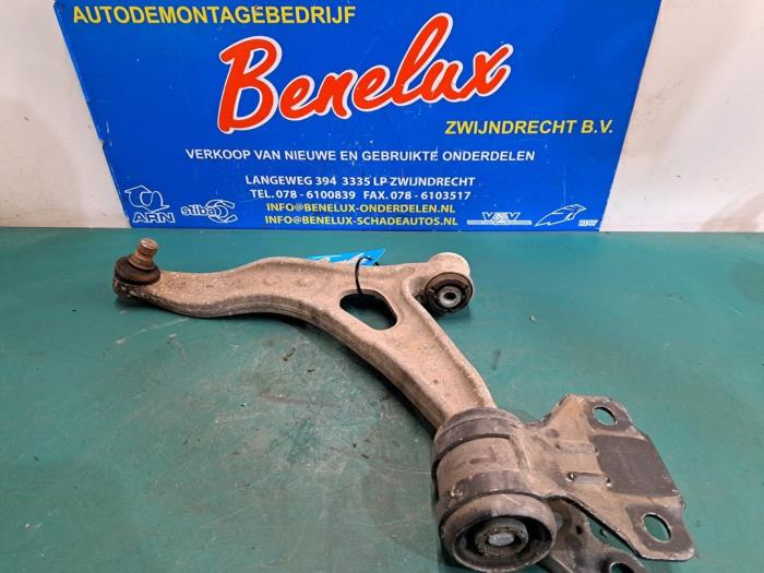 Front wishbone, left from a Ford Focus 3 1.6 Ti-VCT 16V 125 2011