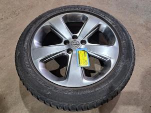 Used Wheel + tyre Opel Mokka/Mokka X 1.6 16V EcoFlex 4x2 Price on request offered by Benelux Zwijndrecht B.V.
