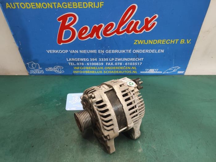 Gebrauchte Dynamo Mercedes Vito (447.6) 1.6 111 CDI 16V Preis auf Anfrage angeboten von Benelux Zwijndrecht B.V.