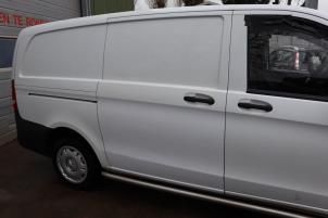 Used Sliding door, right Mercedes Vito (447.6) 1.6 111 CDI 16V Price on request offered by Benelux Zwijndrecht B.V.