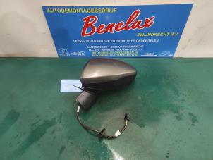 Used Wing mirror, left Opel Astra K 1.4 Turbo 16V Price on request offered by Benelux Zwijndrecht B.V.