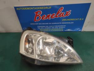 Used Headlight, right Opel Corsa C (F08/68) 1.2 16V Price on request offered by Benelux Zwijndrecht B.V.