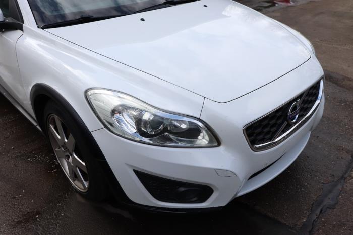 Carrocería delantera completa de un Volvo C30 (EK/MK) 1.6 D2 16V 2010