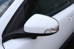 Gebrauchte Außenspiegel links Volvo C30 (EK/MK) 1.6 D2 16V Preis auf Anfrage angeboten von Benelux Zwijndrecht B.V.