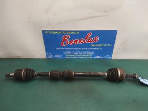 Used Front drive shaft, right Kia Sportage (SL) 1.7 CRDi 16V 4x2 Price on request offered by Benelux Zwijndrecht B.V.