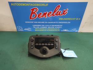 Used Radio Peugeot 108 1.0 12V Price on request offered by Benelux Zwijndrecht B.V.