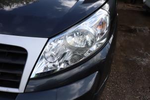 Begagnade Strålkastare, vänster Fiat Scudo (270) 2.0 D Multijet Pris på förfrågan erbjuds av Benelux Zwijndrecht B.V.