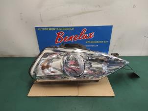 Begagnade Strålkastare, vänster Fiat Scudo (270) 2.0 D Multijet Pris på förfrågan erbjuds av Benelux Zwijndrecht B.V.