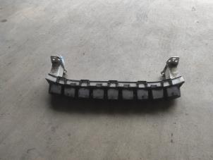 Used Front bumper frame Fiat 500X (334) 1.4 Multi Air 16V Price on request offered by Benelux Zwijndrecht B.V.