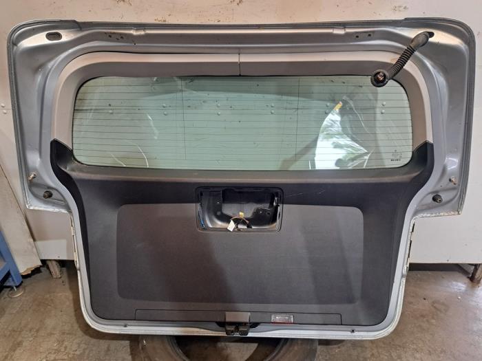 Heckklappe van een Mercedes-Benz B (W245) 2.0 B-200 16V 2005