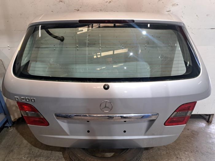 Heckklappe van een Mercedes-Benz B (W245) 2.0 B-200 16V 2005