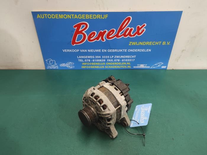 Begagnade Dynamo Opel Crossland (X) 1.2 Turbo 12V Pris på förfrågan erbjuds av Benelux Zwijndrecht B.V.
