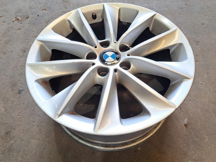 Używane Obrecz BMW X3 (F25) xDrive28i 3.0 24V Cena € 100,00 Procedura marży oferowane przez Benelux Zwijndrecht B.V.