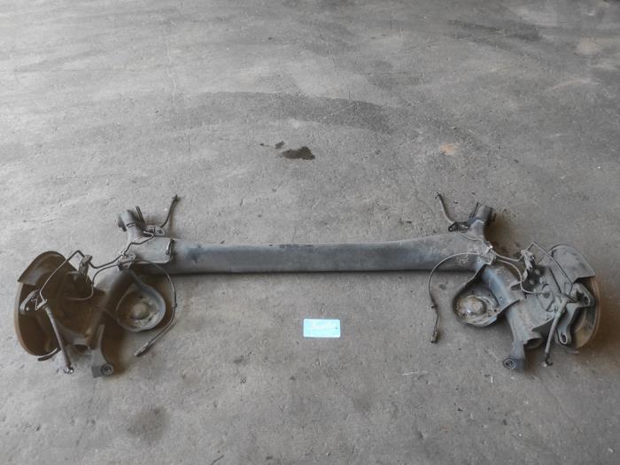 Gebrauchte Hinterachse Vorderradantrieb Nissan Qashqai (J11) 1.3 DIG-T 140 16V Preis auf Anfrage angeboten von Benelux Zwijndrecht B.V.