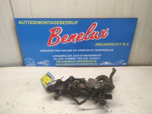 Begagnade Termostathus Renault Captur (2R) 0.9 Energy TCE 12V Pris på förfrågan erbjuds av Benelux Zwijndrecht B.V.