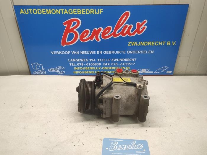 Usagé Compresseur de clim Ford Focus 1 1.4 16V Prix sur demande proposé par Benelux Zwijndrecht B.V.