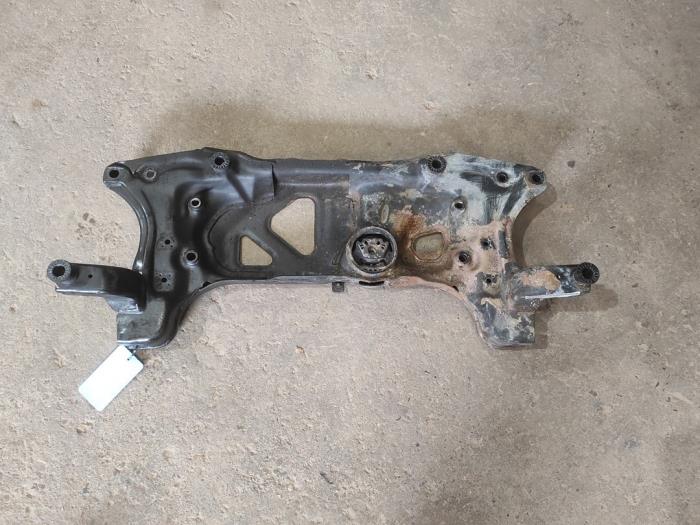 Begagnade Underram Volkswagen Jetta IV (162/16A) 1.2 TSI Pris på förfrågan erbjuds av Benelux Zwijndrecht B.V.