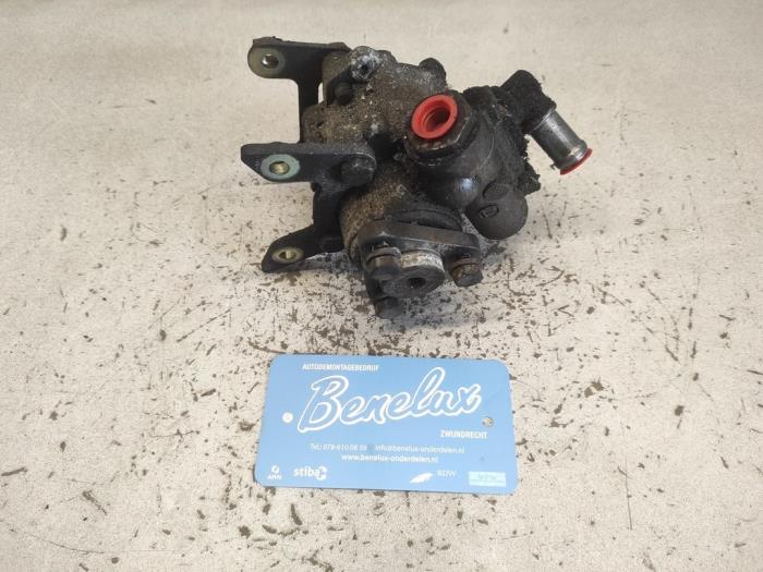 Usagé Pompe de direction BMW Z3 Roadster (E36/7) 1.9 16V Prix sur demande proposé par Benelux Zwijndrecht B.V.
