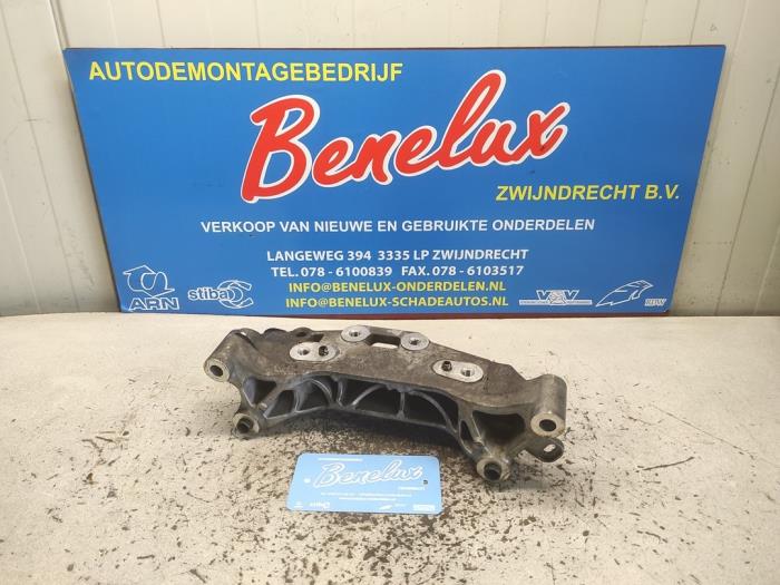 Used Engine mount Opel Crossland (X) 1.2 Turbo 12V Euro 6 Price on request offered by Benelux Zwijndrecht B.V.