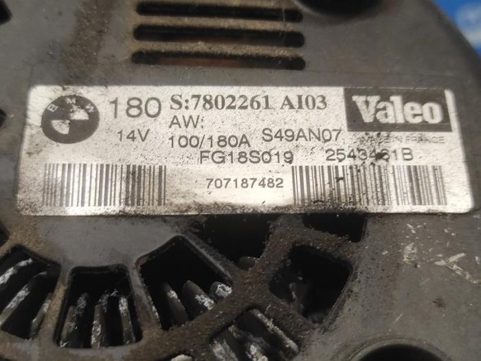 Dynamo från en BMW 3 serie Touring (E91) 318d 16V 2008