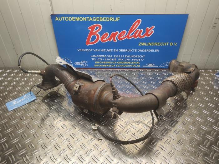Używane Katalizator Ford Fiesta 7 1.0 EcoBoost 12V 100 Cena na żądanie oferowane przez Benelux Zwijndrecht B.V.