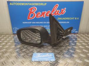 Begagnade Skärmspegel, vänster Saab 9-5 Estate (YS3E) 2.3t 16V Pris på förfrågan erbjuds av Benelux Zwijndrecht B.V.
