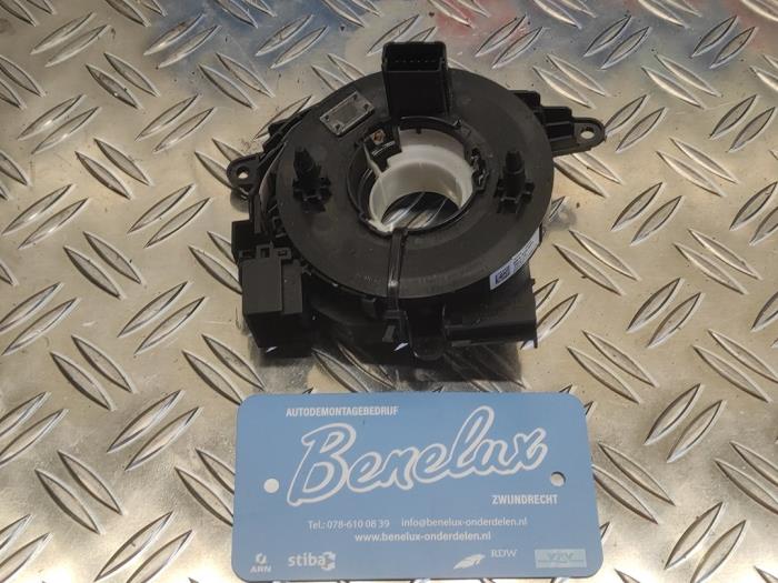 Begagnade Klockfjäder, airbag Volkswagen Up! (121) 1.0 12V 60 Pris på förfrågan erbjuds av Benelux Zwijndrecht B.V.