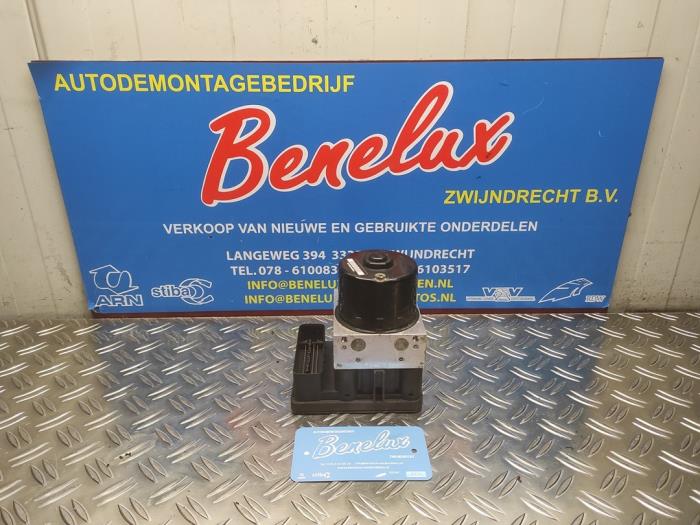 Begagnade ABS-pump Mini Mini Cooper S (R53) 1.6 16V Pris på förfrågan erbjuds av Benelux Zwijndrecht B.V.