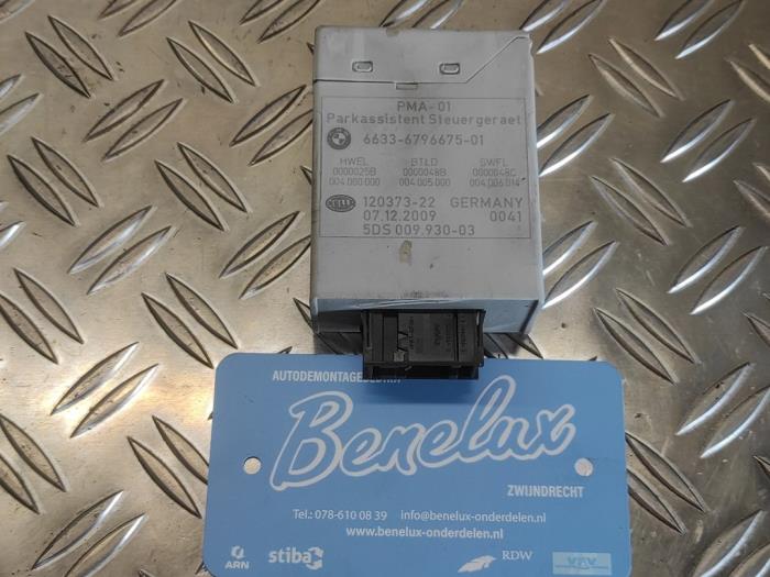 Begagnade PDC-modul BMW 5 serie (F10) 530i 24V TwinPower Turbo Pris på förfrågan erbjuds av Benelux Zwijndrecht B.V.