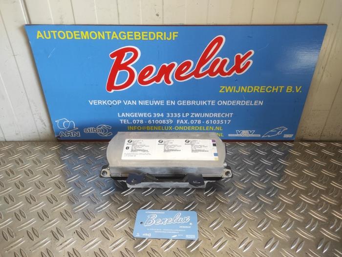 Używane Blue&Me BMW 5 serie (F10) 530i 24V TwinPower Turbo Cena na żądanie oferowane przez Benelux Zwijndrecht B.V.