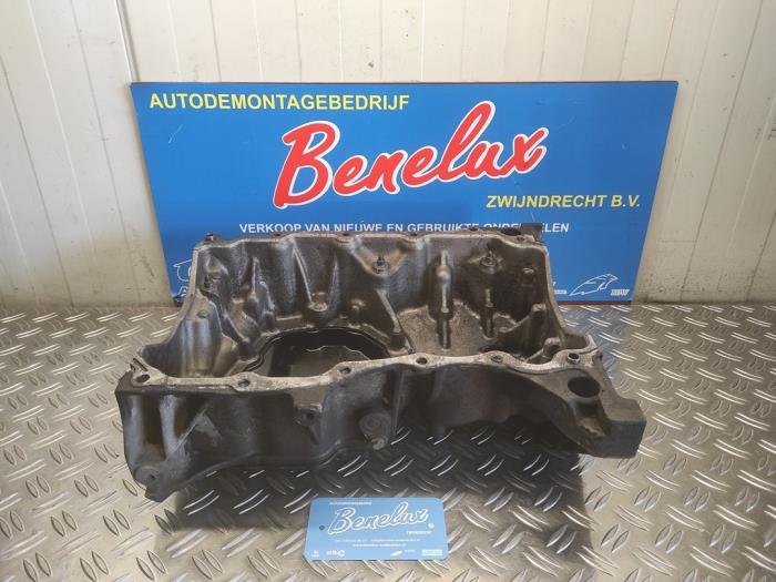 Used Sump Mercedes Vito (447.6) 1.6 111 CDI 16V Price on request offered by Benelux Zwijndrecht B.V.
