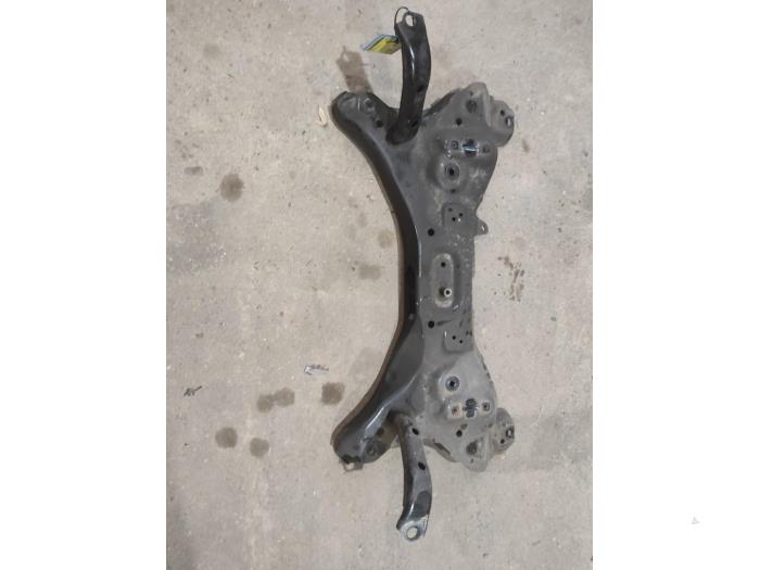 Used Subframe Nissan Micra (K13) 1.2 12V Price on request offered by Benelux Zwijndrecht B.V.