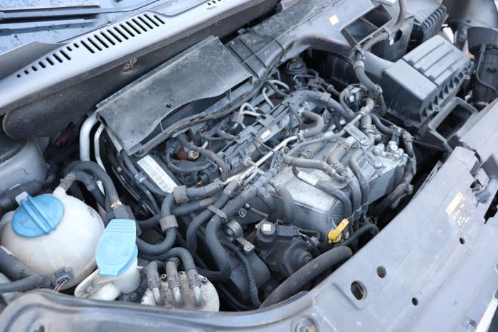 Engine Volkswagen Caddy IV 2.0 TDI 102 - 04L100090F DFS