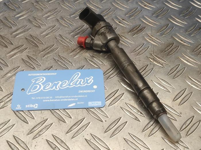 Usagé Injecteurs Volkswagen Transporter T6 2.0 TDI 150 Prix sur demande proposé par Benelux Zwijndrecht B.V.