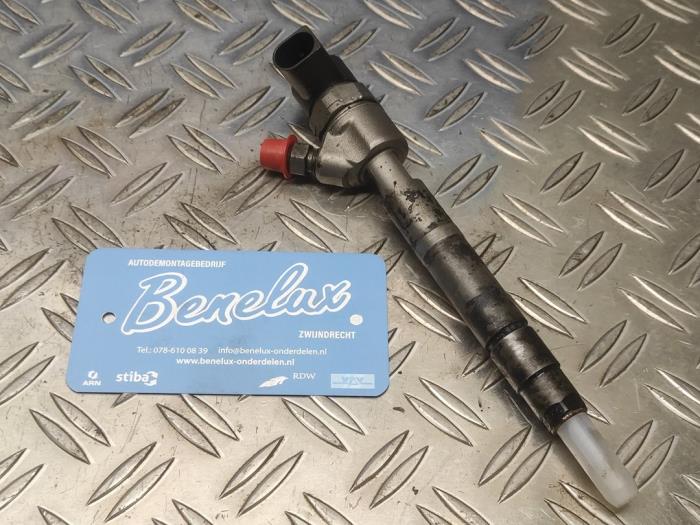Usagé Injecteurs Volkswagen Transporter T6 2.0 TDI 150 Prix sur demande proposé par Benelux Zwijndrecht B.V.